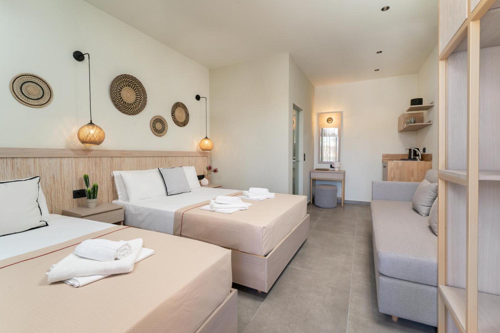 Castaway - Christos Hotel